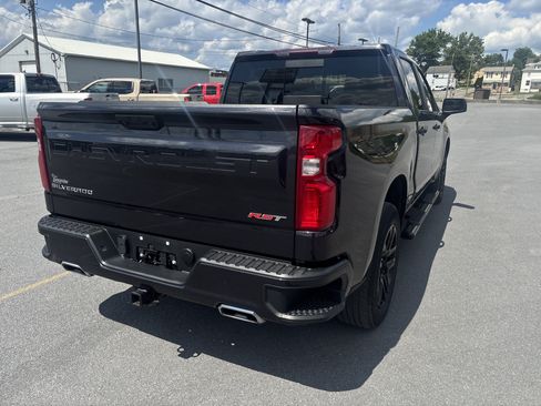 Used 2023 Chevrolet Silverado 1500 RST AWD/4WD image 2