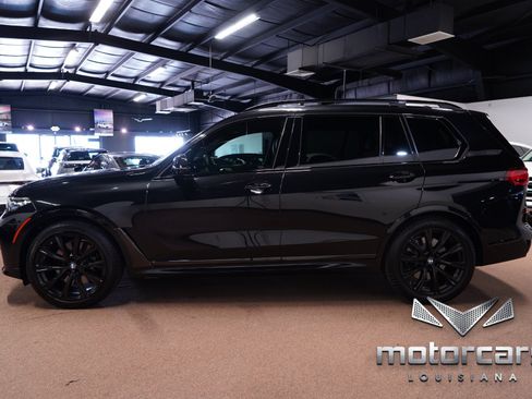 Used 2021 BMW X7 M50i w/ Dynamic Handling Package AWD/4WD image 4