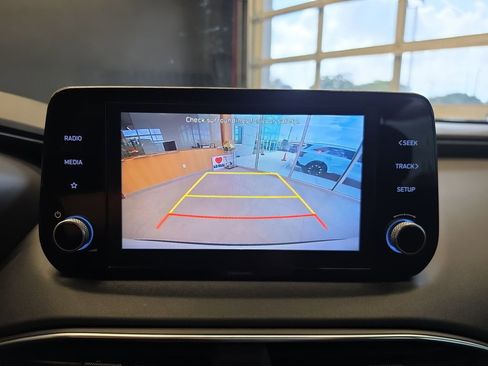 Used 2021 Hyundai Santa Fe SEL FWD image 25
