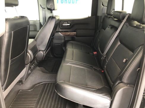 Used 2019 GMC Sierra 1500 SLE w/ SLE Value Package AWD/4WD image 9
