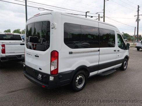 Used 2017 Ford Transit 350 XL RWD image 5