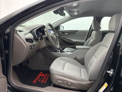 Used 2022 Chevrolet Malibu LS w/ Driver Confidence Package II image 15