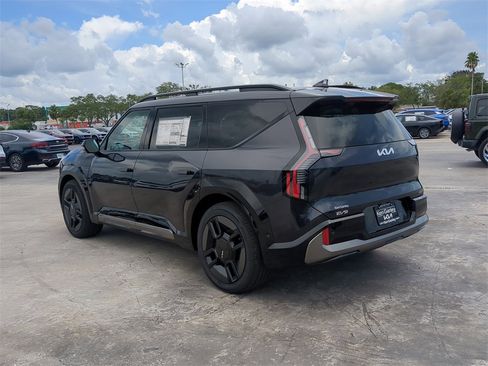 New 2026 Kia EV9 GT-Line image 6