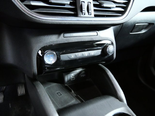 Certified 2025 Ford Escape Platinum AWD/4WD image 19