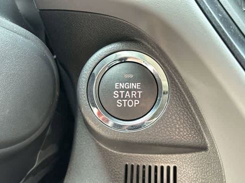 Certified 2025 Subaru Crosstrek 2.5i Limited image 11