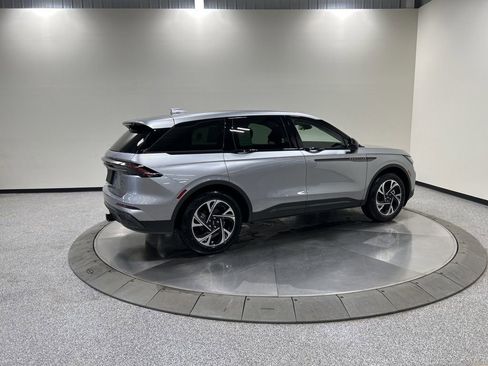 New 2026 Lincoln Nautilus Premier w/ Equipment Group 102A AWD/4WD image 5