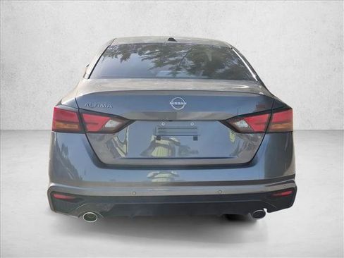 New 2026 Nissan Altima 2.5 SR FWD image 7
