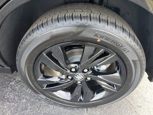 New 2026 Buick Encore GX Sport Touring image 6