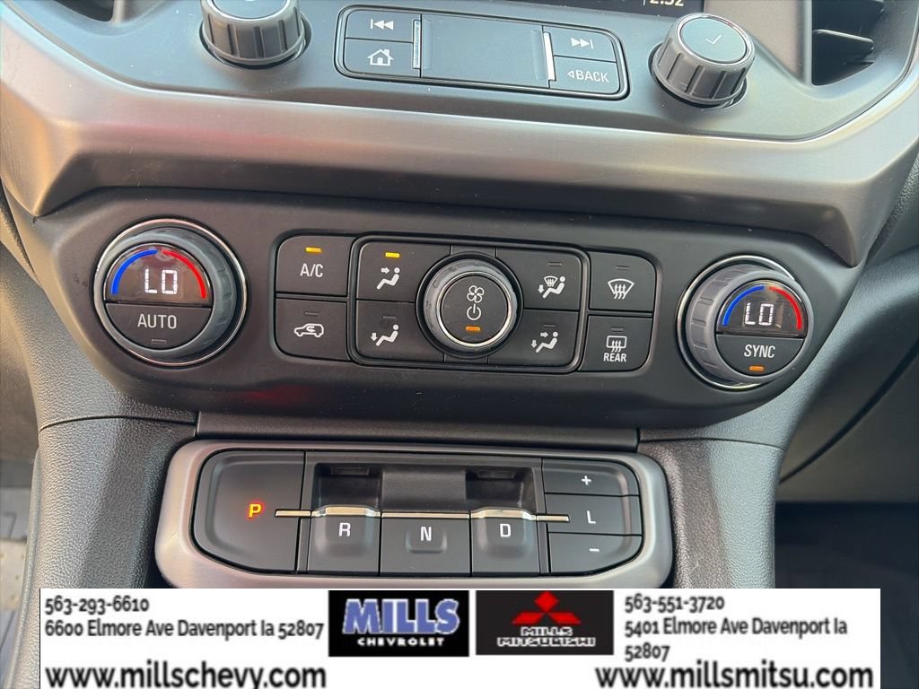 Used 2023 GMC Acadia AT4 w/ Technology Package AWD/4WD image 16