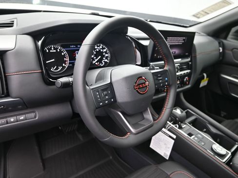New 2026 Nissan Pathfinder Rock Creek AWD/4WD image 18