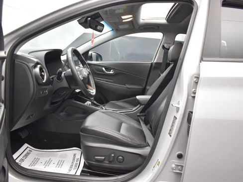 Used 2022 Hyundai Kona Limited w/ Cargo Package image 14