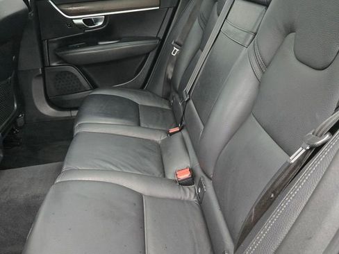 Used 2020 Volvo V90 T6 Cross Country AWD/4WD image 39