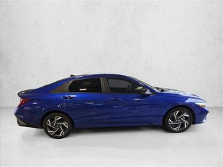 Used 2025 Hyundai Elantra Sport FWD video 4