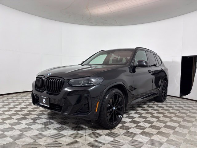 Used 2023 BMW X3 xDrive30i w/ M Sport Package AWD/4WD image 3