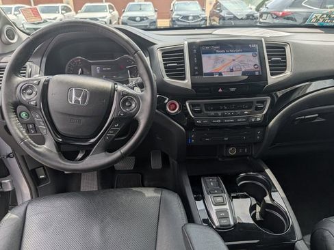 Used 2018 Honda Pilot Elite image 17