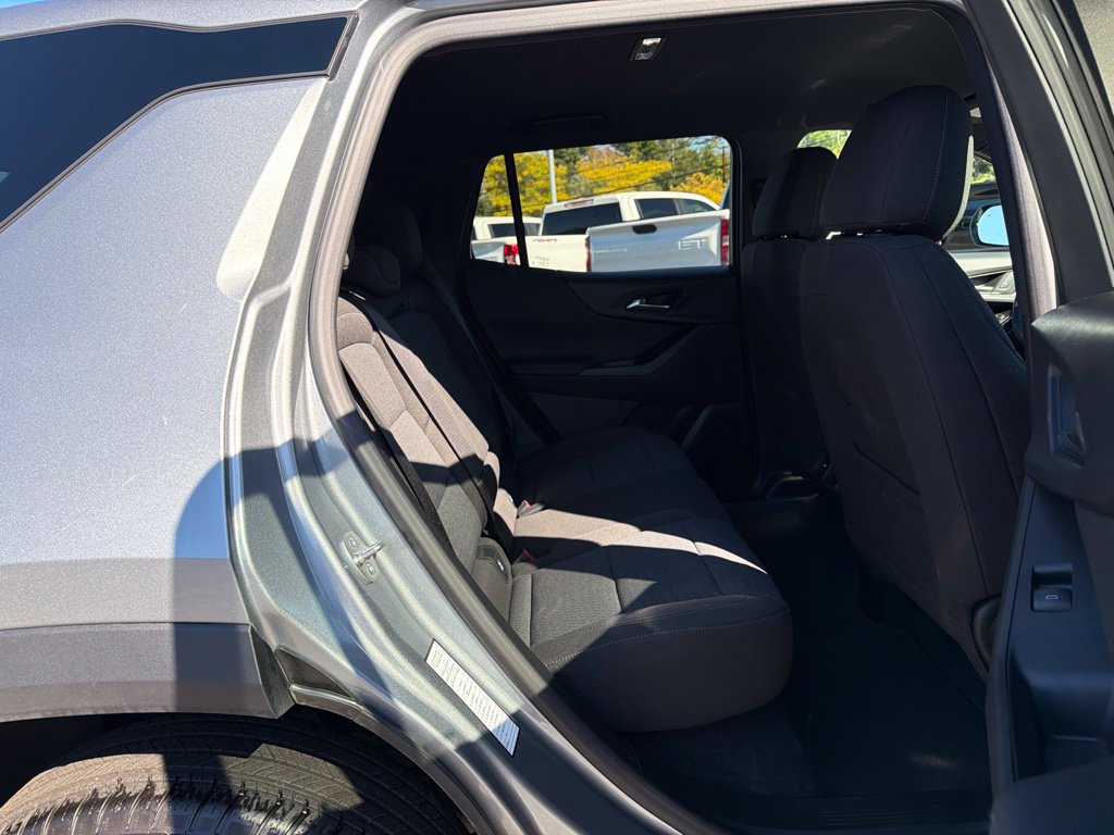 Used 2026 Chevrolet Equinox LT AWD/4WD image 26