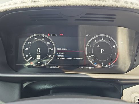 Used 2019 Land Rover Discovery HSE AWD/4WD image 23
