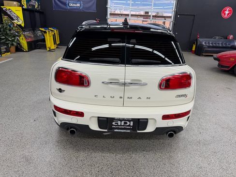 Used 2017 MINI Cooper Clubman S AWD/4WD image 4
