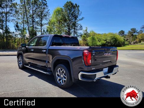 Used 2023 GMC Sierra 1500 SLT w/ SLT Premium Package image 4