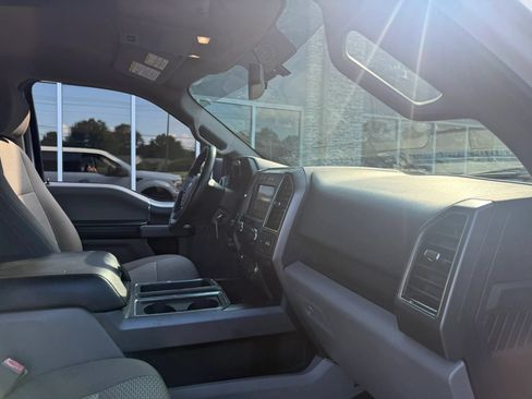 Used 2018 Ford F150 XLT w/ Equipment Group 302A Luxury AWD/4WD image 13