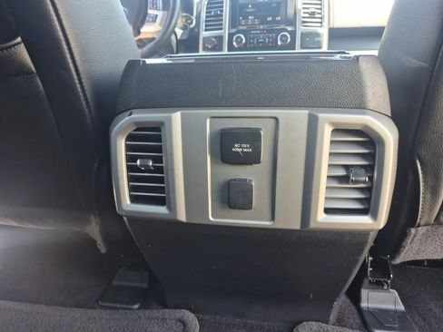 Used 2015 Ford F150 Lariat AWD/4WD image 24