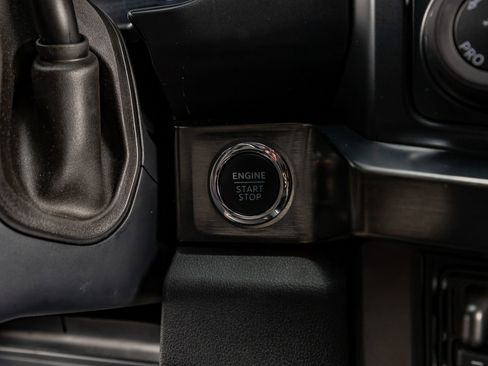 Used 2024 Ford F250 Lariat w/ Lariat Ultimate Package image 23