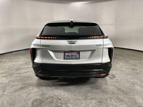Used 2024 Cadillac Lyriq Sport image 7