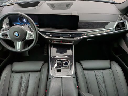 Used 2025 BMW X5 xDrive40i image 34
