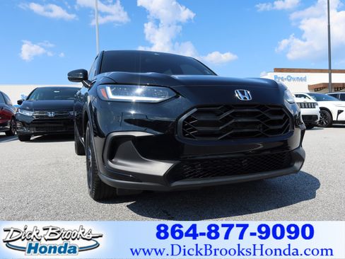 Certified 2024 Honda HR-V Sport image 1
