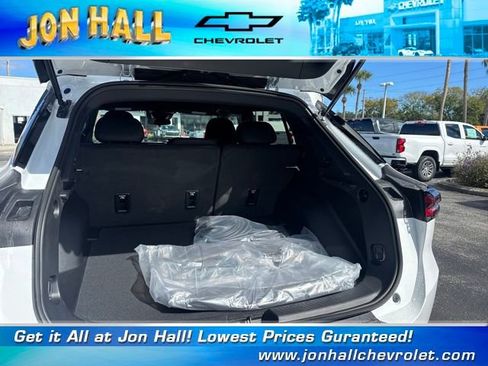 New 2026 Chevrolet Equinox EV LT w/ Comfort Package image 13