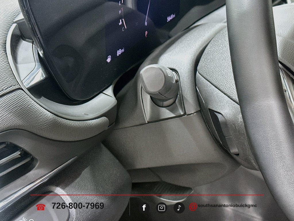 Certified 2025 Buick Envista Preferred w/ Convenience I Package FWD image 11