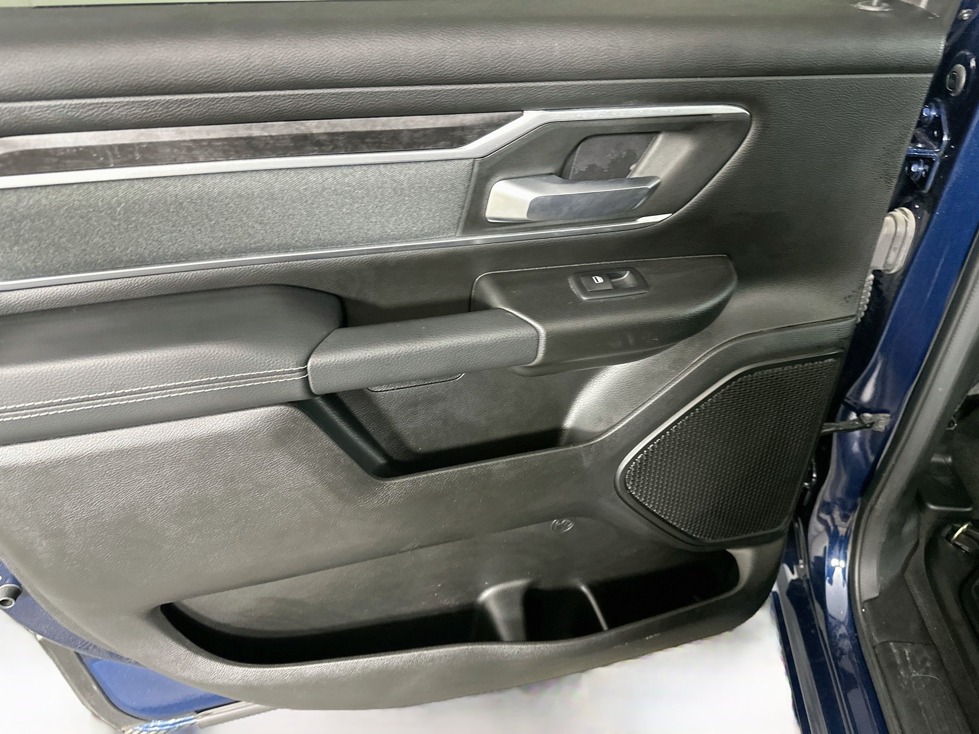 Used 2022 RAM 1500 Big Horn AWD/4WD image 26