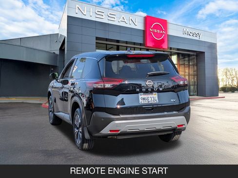 Certified 2023 Nissan Rogue SV image 7