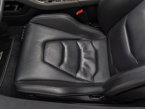 Used 2014 McLaren MP4-12C Spider RWD image 26