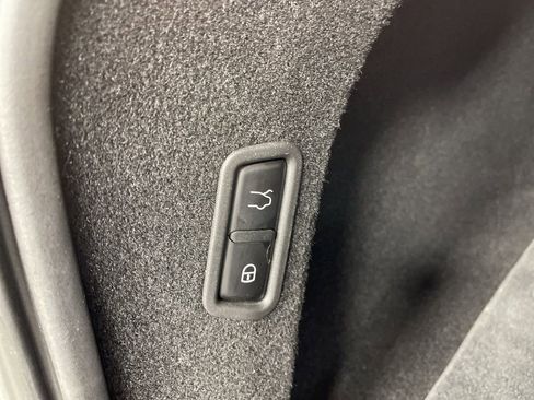 Used 2022 Maserati Levante GT image 33