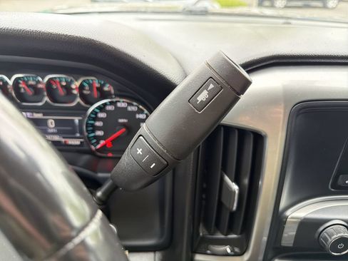 Used 2015 Chevrolet Silverado 1500 LT AWD/4WD image 15