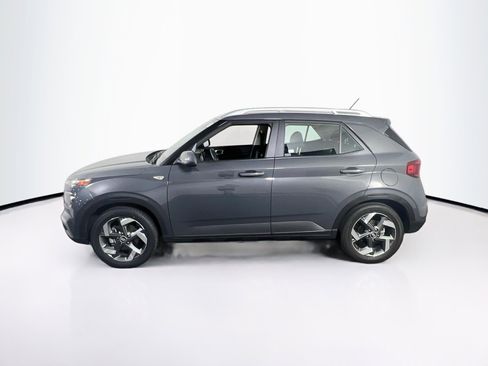 Used 2023 Hyundai Venue SEL image 8