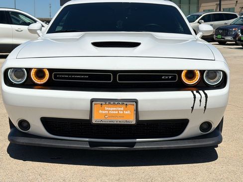 Used 2022 Dodge Challenger GT w/ Plus Package RWD image 6