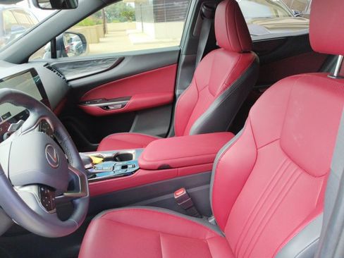 Used 2026 Lexus NX 350h FWD w/ Accessory Package (2T) image 7