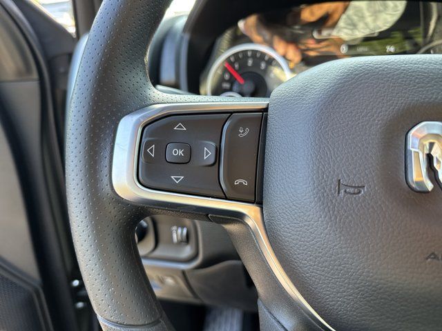 New 2026 RAM 1500 Express AWD/4WD image 23