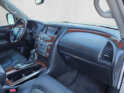 Used 2019 INFINITI QX80 Luxe image 25