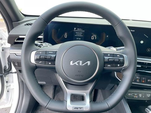 New 2026 Kia K5 GT image 40