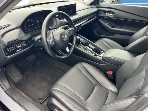 Used 2024 Honda Accord EX-L image 5