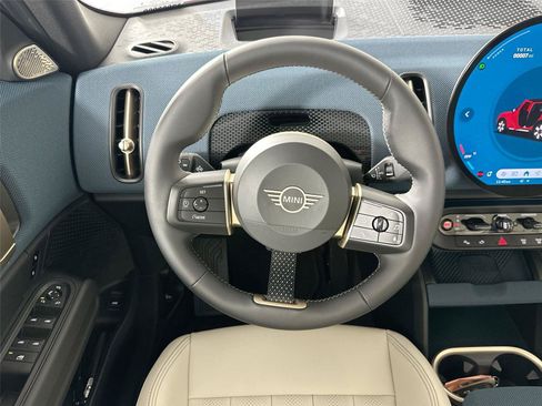 Used 2025 MINI Cooper Countryman S w/ Comfort Package Max AWD/4WD image 19