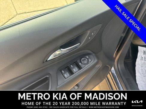 Used 2022 Chevrolet Equinox RS w/ RS Leather Package AWD/4WD image 11