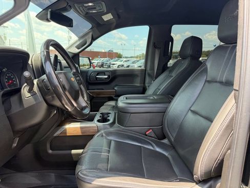 Used 2021 Chevrolet Silverado 1500 High Country w/ Safety Package II AWD/4WD image 15