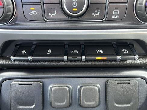 Certified 2017 GMC Sierra 1500 SLT w/ SLT Preferred Package image 21