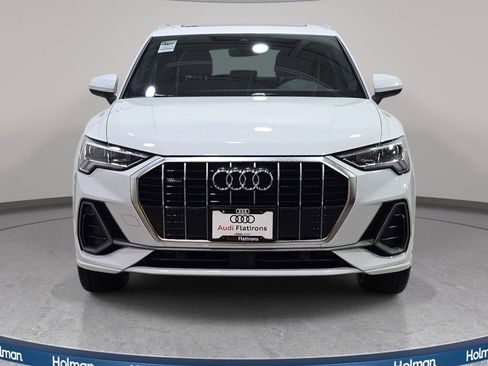Used 2021 Audi Q3 2.0T Premium Plus w/ Premium Plus Package AWD/4WD image 3