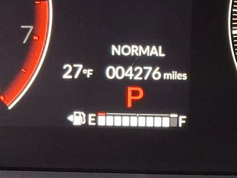 Certified 2025 Honda Pilot TrailSport image 2