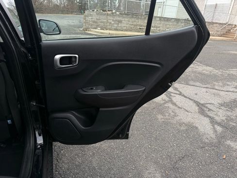 Used 2023 Hyundai Venue SE w/ Cargo Package image 23